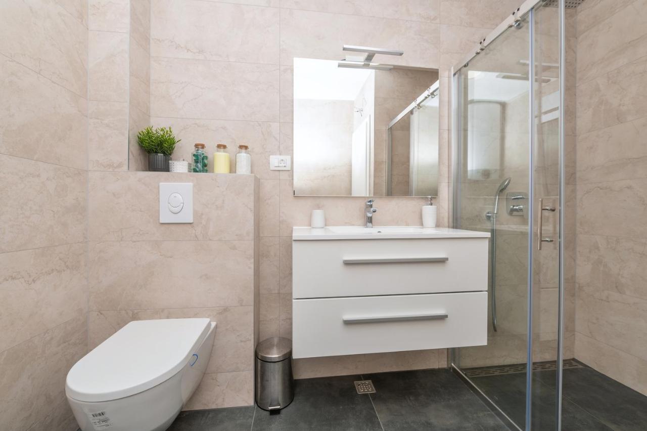Apartment Pepe Makarska Esterno foto